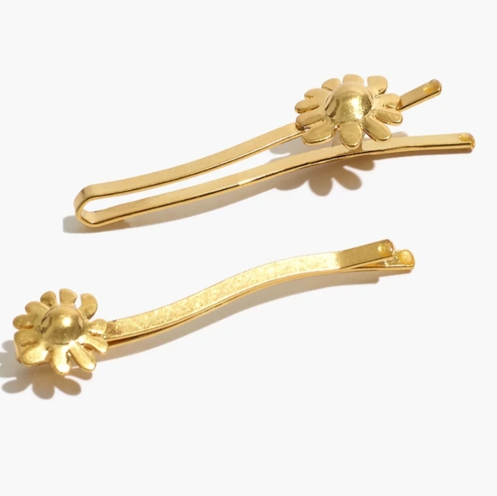 NWT Madewell 2-pack Daisy Hairpins